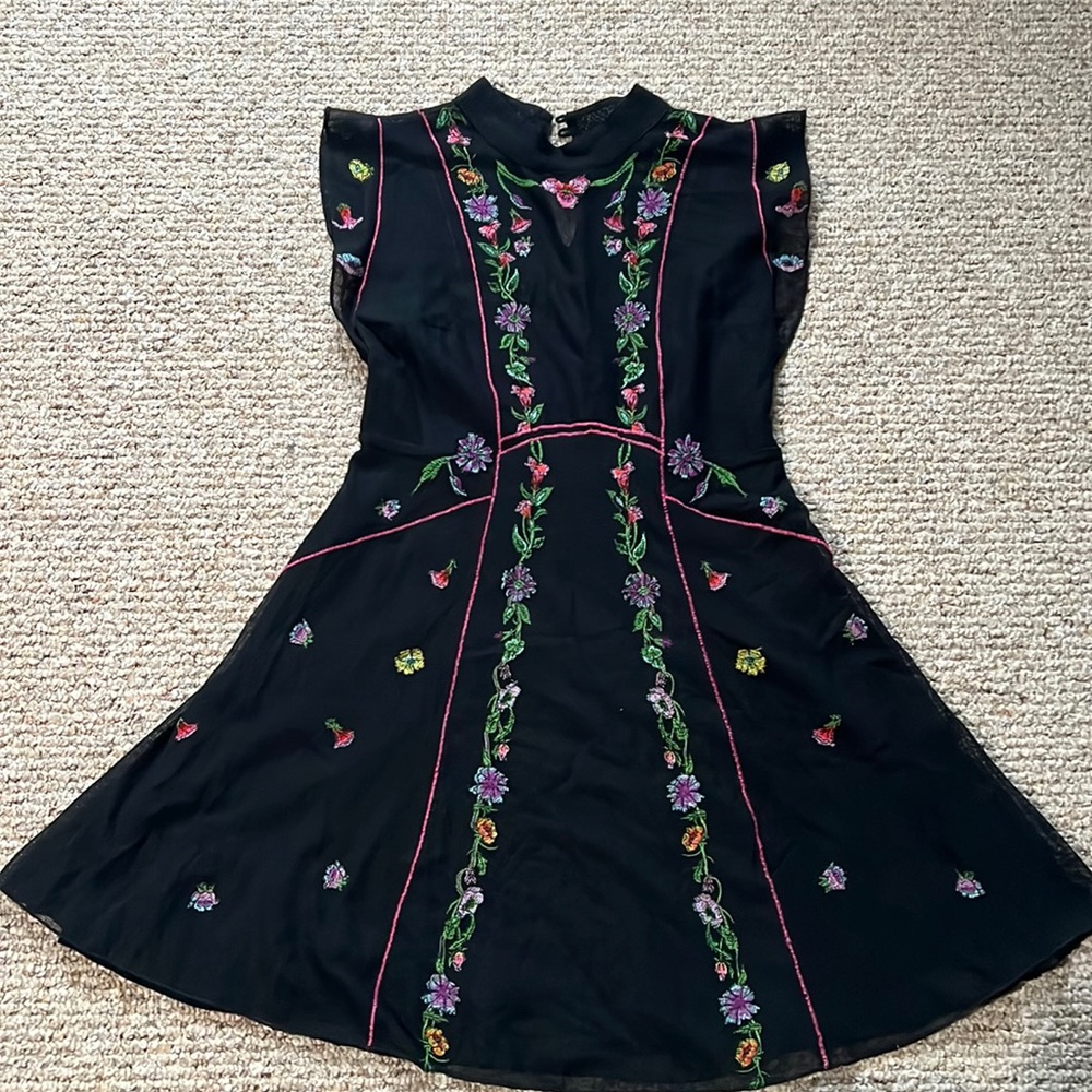 Free People embroidered floral dress size 10